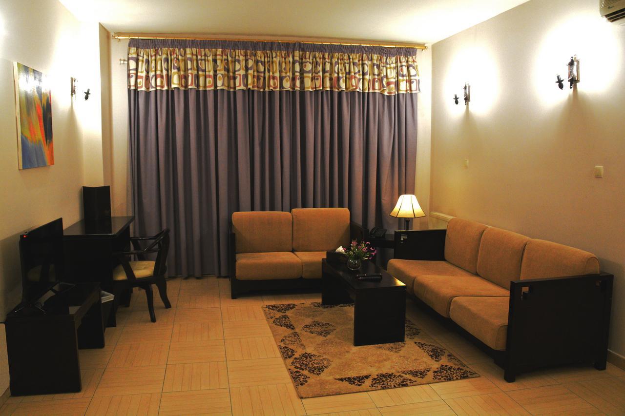 Lilium Hotel Safut Εξωτερικό φωτογραφία