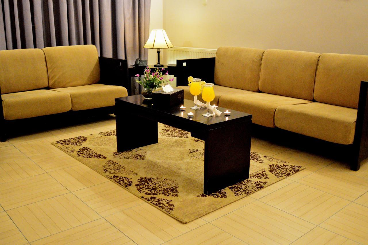 Lilium Hotel Safut Εξωτερικό φωτογραφία
